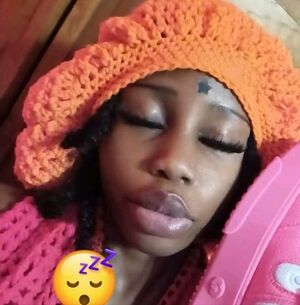 Meet your Posher, Queen shaggy